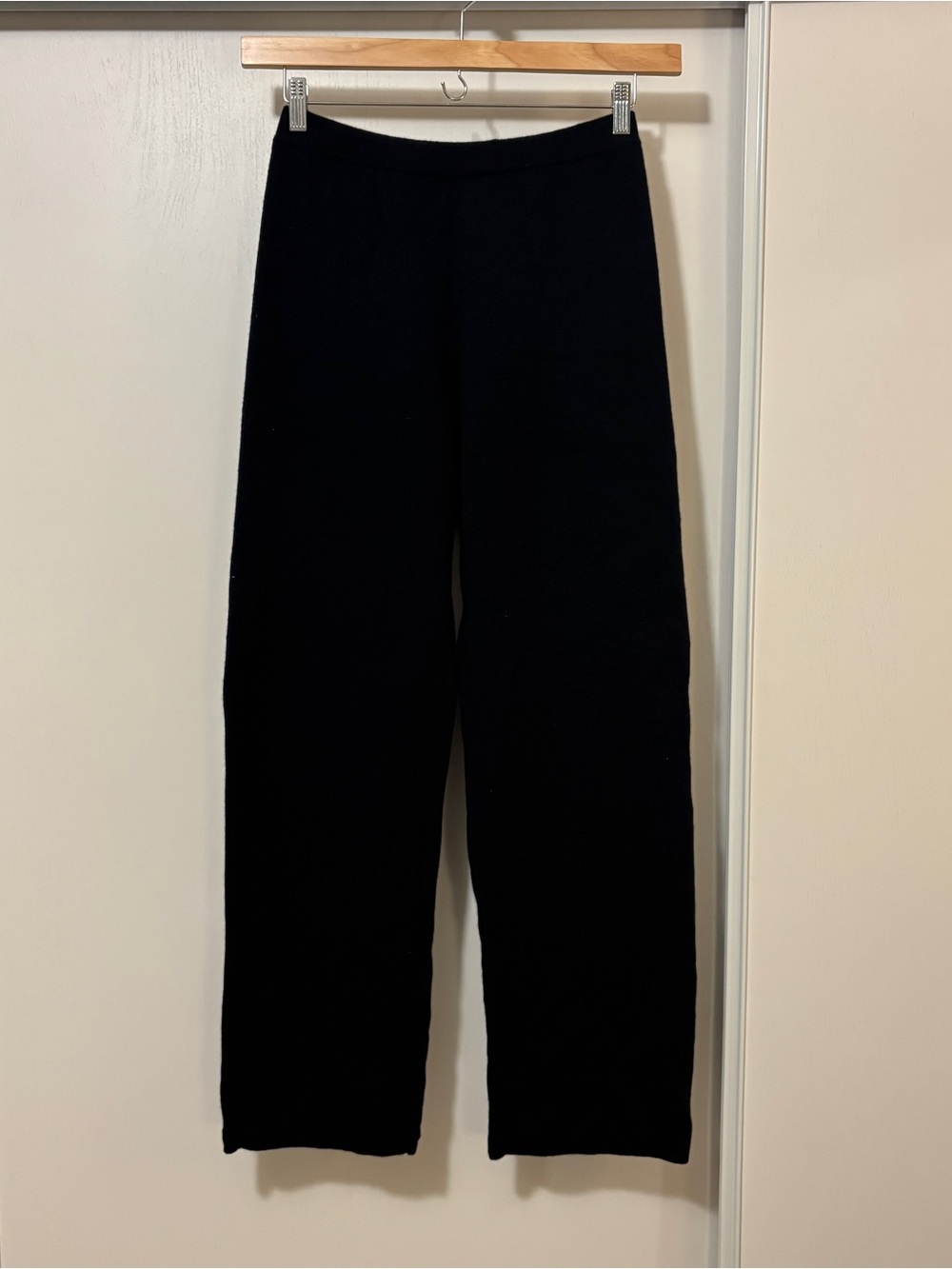 Eileen Fisher Black Wide-Leg Knit Pants Size M Minimalist Quiet Luxury Capsule